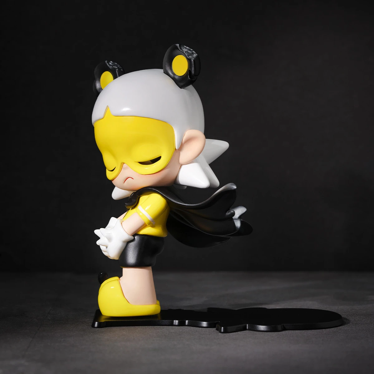 Zsiga Guard Figure 8 Zsiga Guard Figure - Image 8