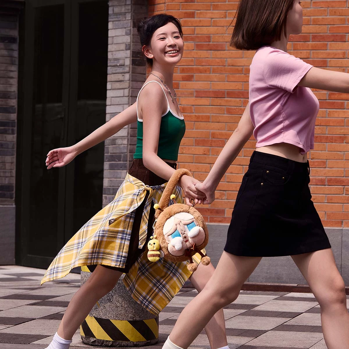 CRYBABY Crying Again Series-Big Head Bag(I'll Bring You A Flower) 6 CRYBABY Crying Again Series-Big Head Bag(I'll Bring You A Flower) - Image 6