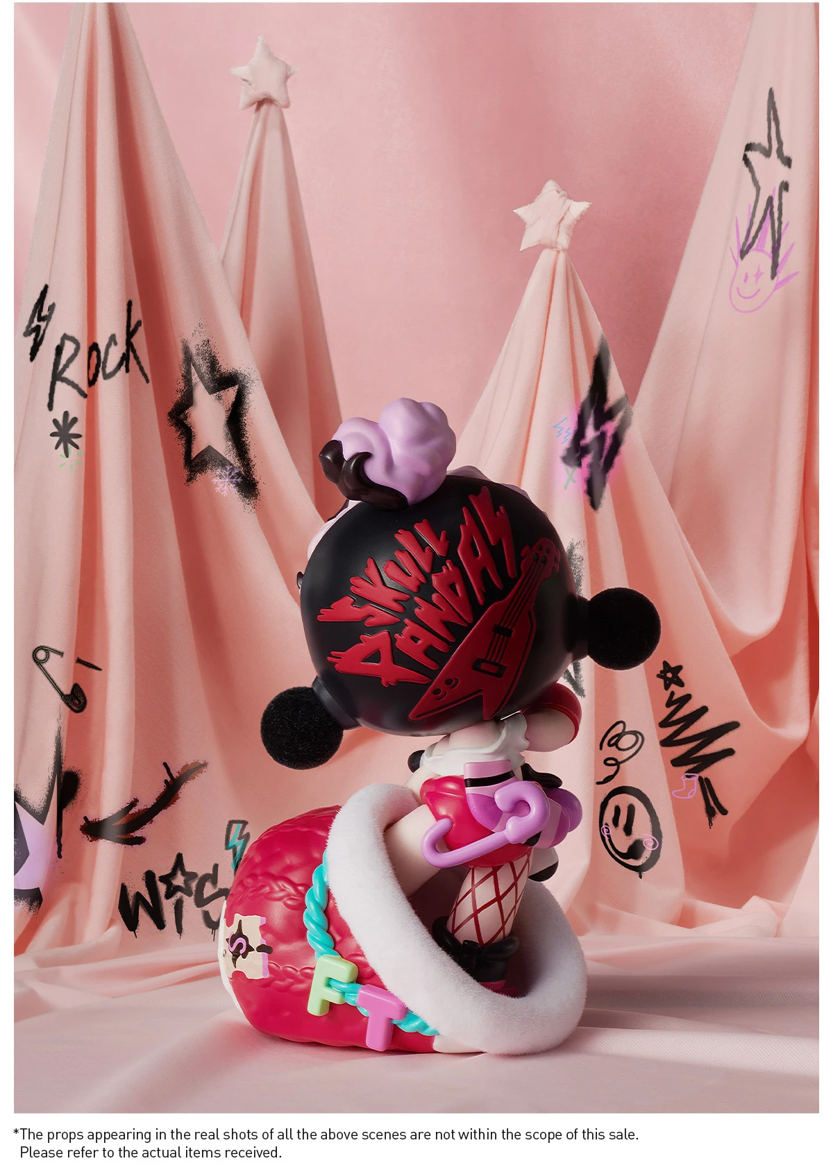 SKULLPANDA The Stocking Surprise Figure 15 SKULLPANDA The Stocking Surprise Figure - Image 15