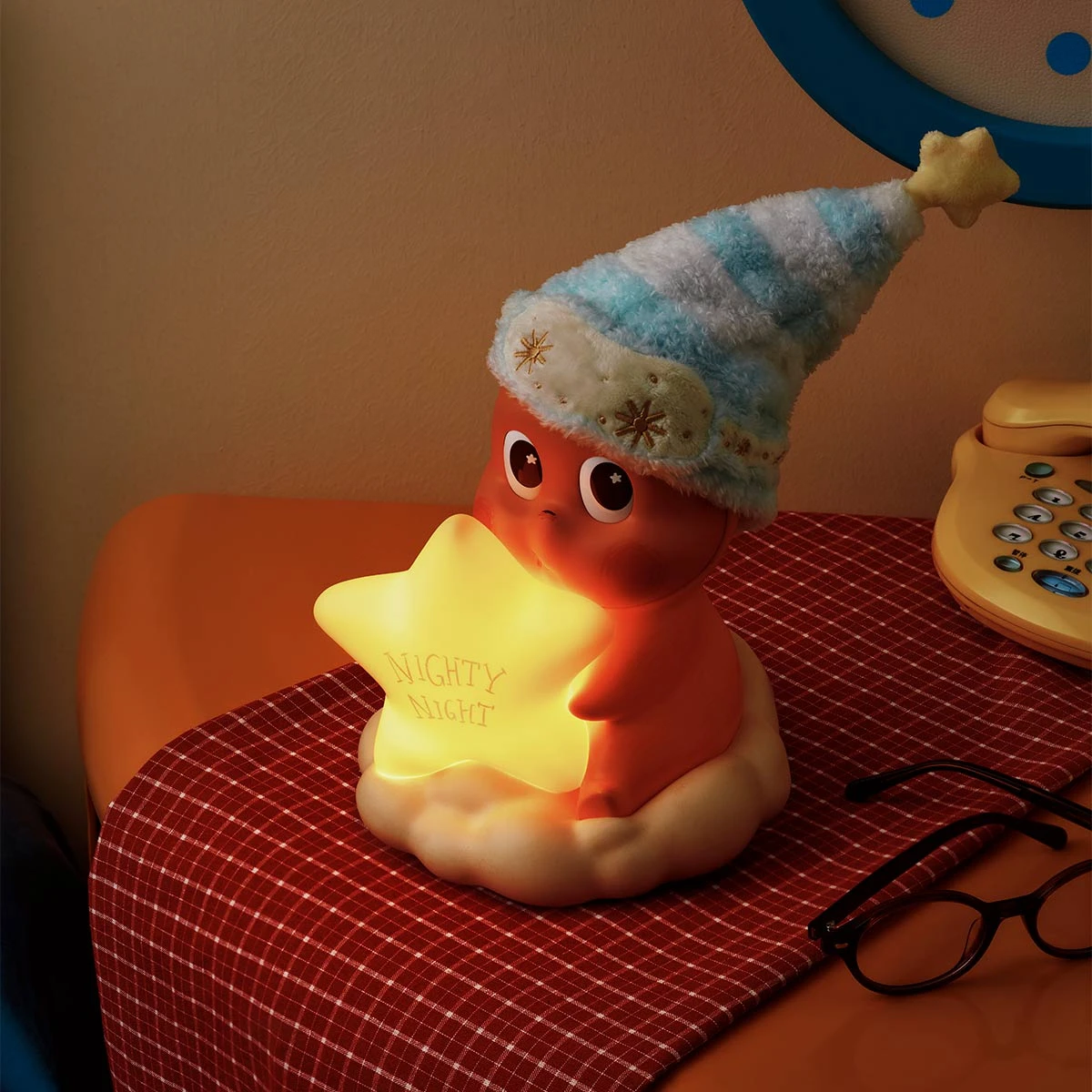 Twinkle Twinkle Classic Series-Goodnight Pat-activated Lamp 2 Twinkle Twinkle Classic Series-Goodnight Pat-activated Lamp - Image 2