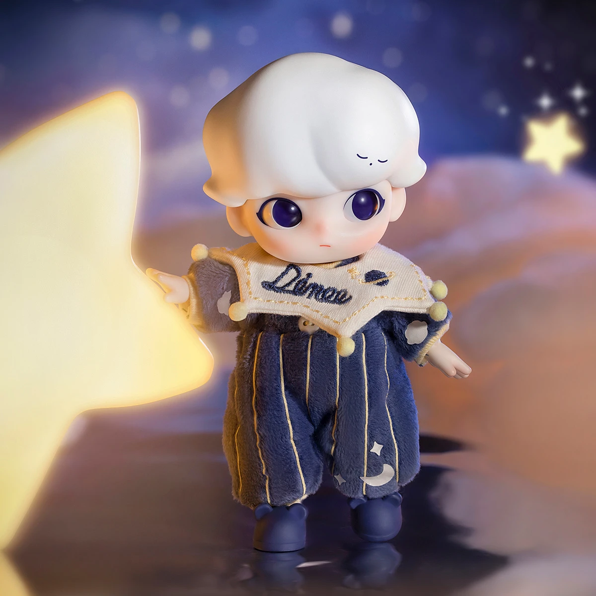 DIMOO Stay With Me Action Figure 3 DIMOO Stay With Me Action Figure - Image 3