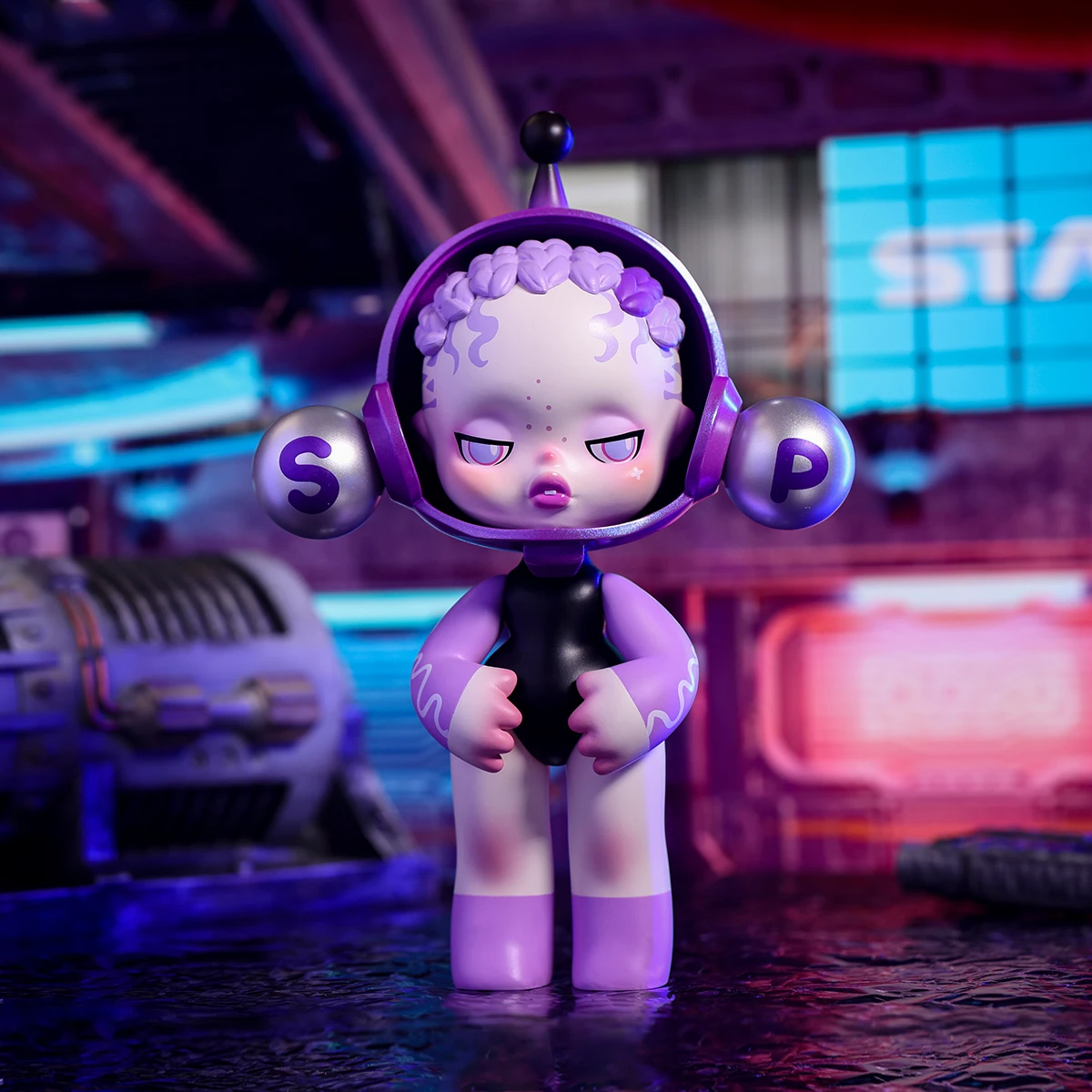 SKULLPANDA OOTD Glaring Figurine 6 SKULLPANDA OOTD Glaring Figurine - Image 6